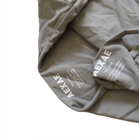 AEXAE Gray Bikini Bandeau Thong Set L - Picture 3 of 3